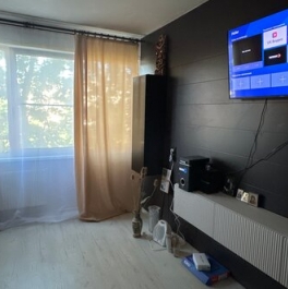 Продажа 3-комн квартиры на вторичном рынке ул Кустодиева,  д. 20,  к. 1