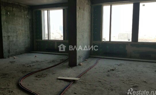 Продажа 2-комн квартиры на вторичном рынке Мосфильмовская улица,  д. 8