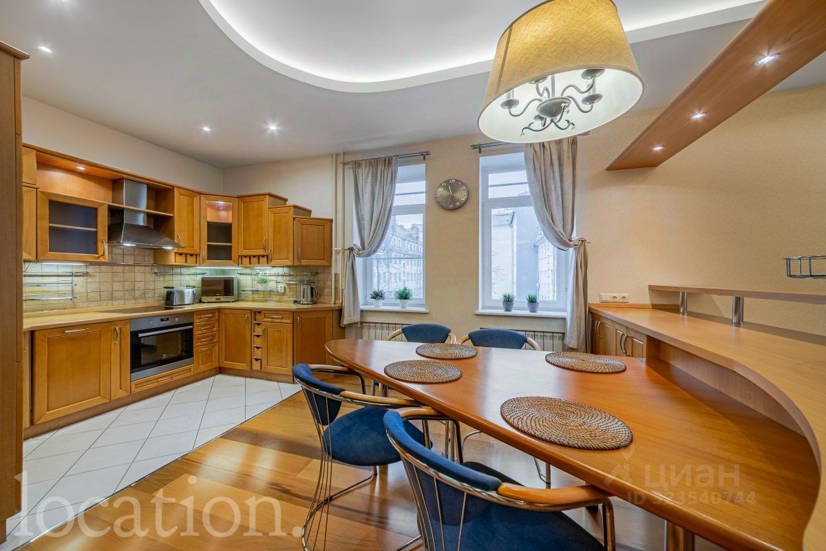 Аренда 4-комн квартиры на вторичном рынке переулок Даев, 5