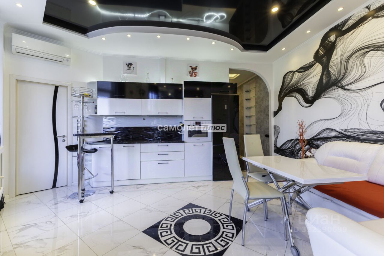 Аренда 2-комн квартиры на вторичном рынке улица Подвойского, 26к3