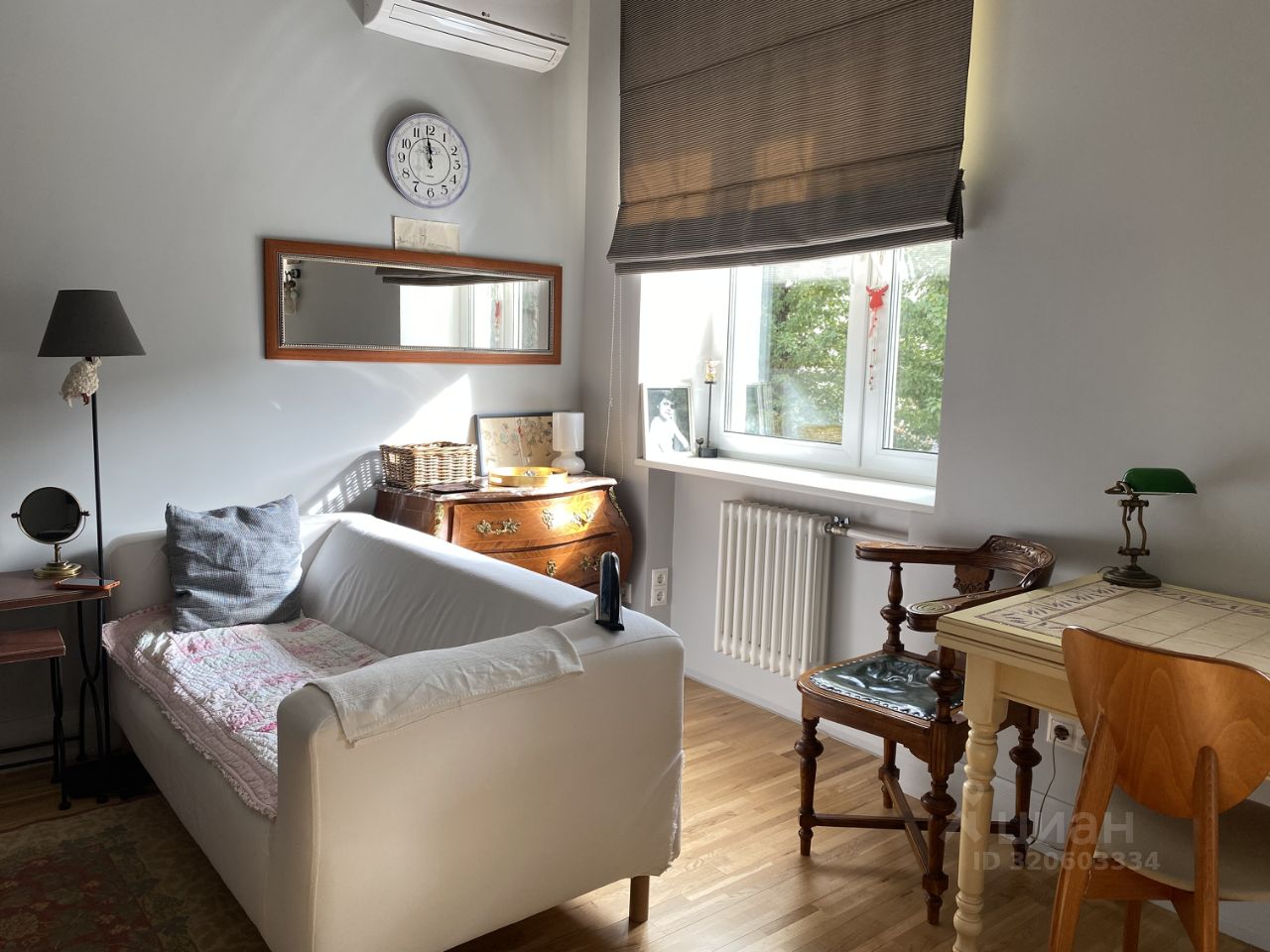 Продажа 2-комн квартиры на вторичном рынке Малый Патриарший переулок, 5С2