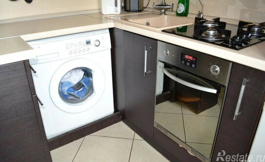 Продажа 3-комн квартиры на вторичном рынке Новосибирская улица,  д. 18/5