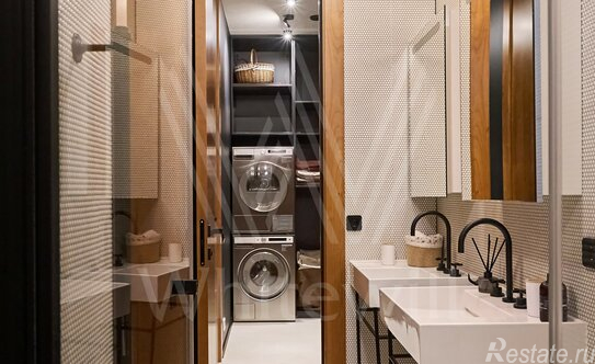 Продажа 4-комн квартиры на вторичном рынке Ленинградский пр-кт,  д. 35,  к. 2