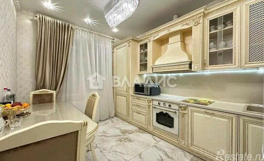 Продажа 3-комн квартиры на вторичном рынке Варшавское ш,  д. 168