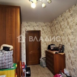 Продажа 3-комн квартиры на вторичном рынке 60-летия Октября пр-кт,  д. 16 к2