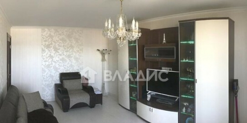 3-комн квартира улица Полбина,  д. 2