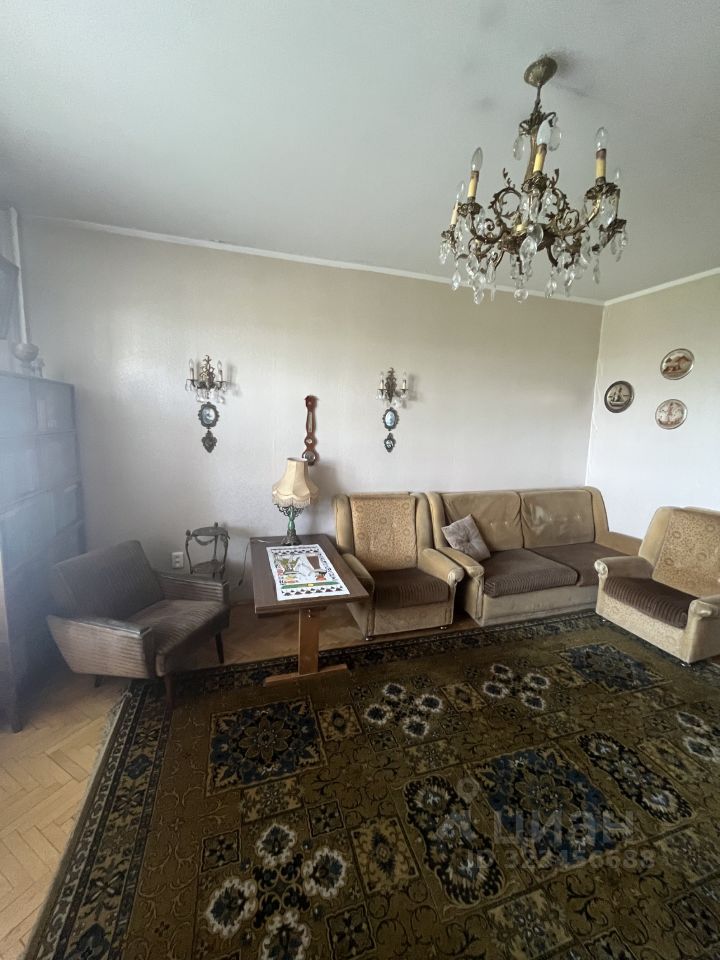 Продажа 3-комн квартиры на вторичном рынке Истринская улица, 10К2