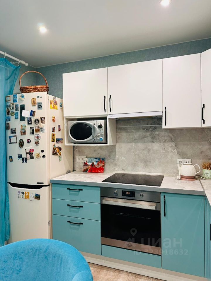 Аренда 2-комн квартиры на вторичном рынке проспект Космонавтов, 65к9