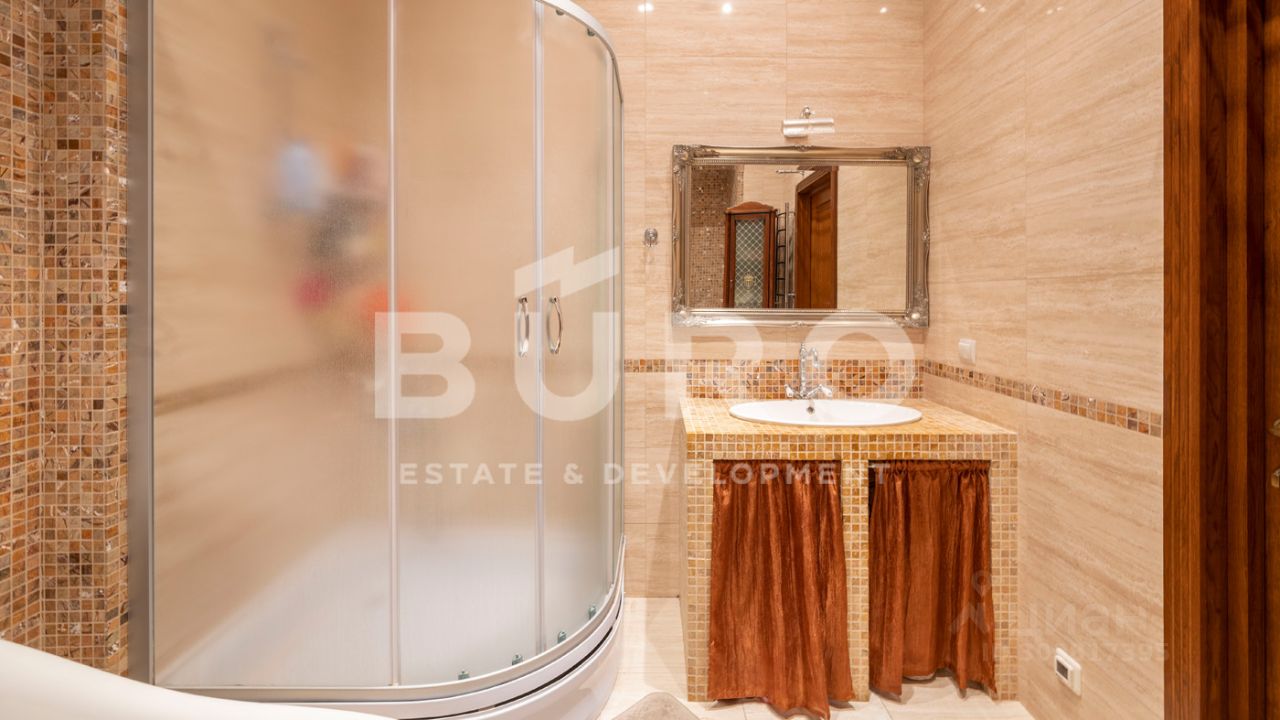 Продажа 3-комн квартиры на вторичном рынке Тверская улица, 14