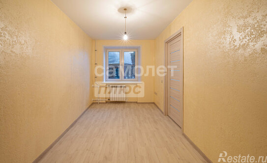 Продажа 2-комн квартиры на вторичном рынке Подольск г, Климовск мкр, Заводская ул,  д. 10