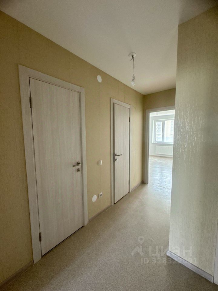 Аренда 4-комн квартиры на вторичном рынке Ленинский проспект, 68