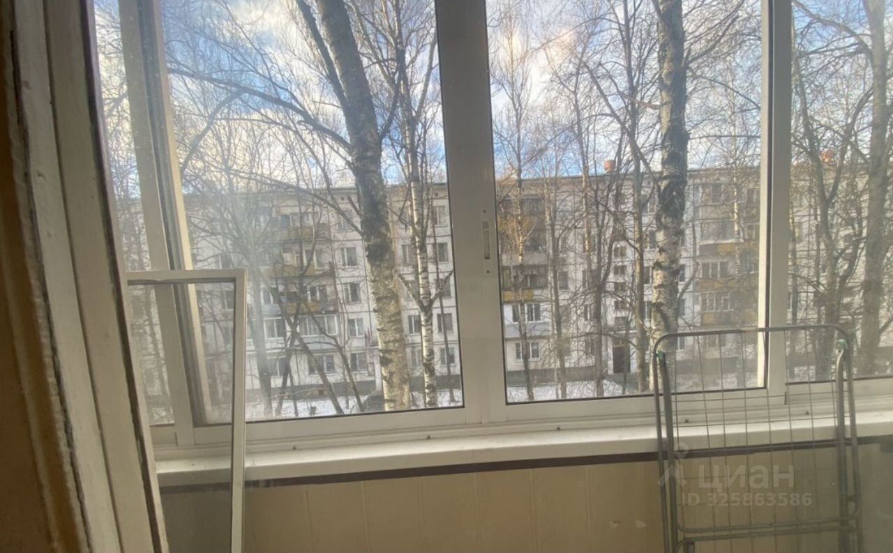 Аренда 1-комн квартиры на вторичном рынке Одинцово г, Маршала Бирюзова ул,  д. 4