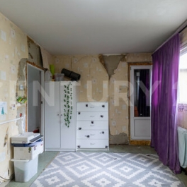 Продажа 3-комн квартиры на вторичном рынке Дачный пр-кт,  д. 8,  к. 1