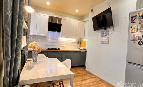 Продажа 2-комн квартиры на вторичном рынке Всеволожск, ул Баркановская,  д. 121