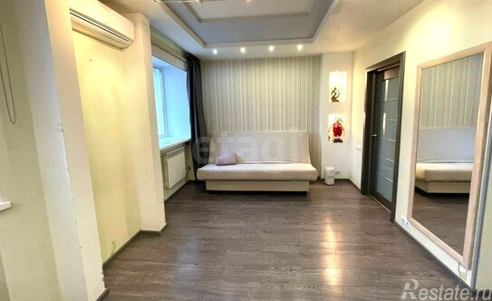 Продажа 1-комн квартиры на вторичном рынке Кириши г, Волховская наб,  д. 24