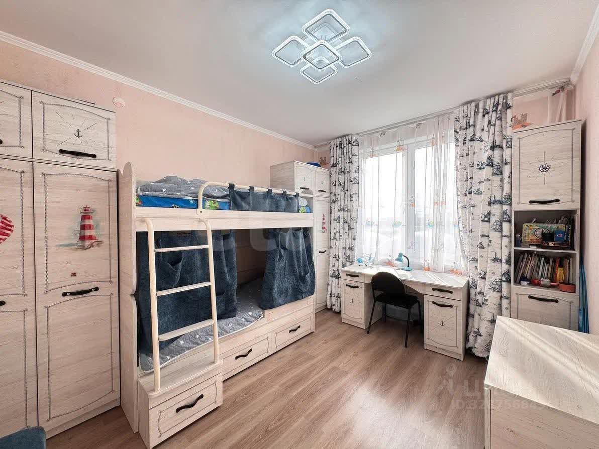 Продажа 3-комн квартиры на вторичном рынке дорога Кушелевская, 1к2