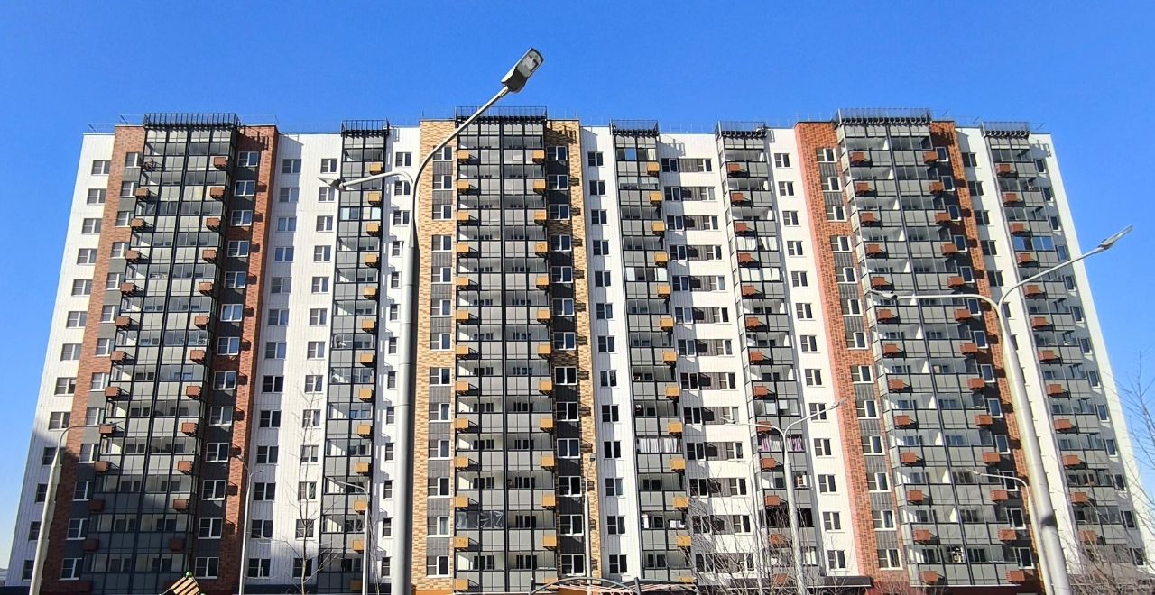 Продажа 2-комн квартиры на вторичном рынке улица Кварцевая, 4к4