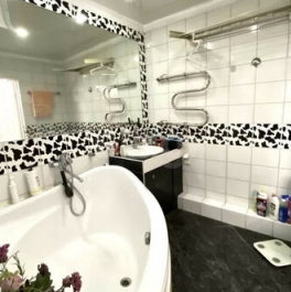 Продажа 4-комн квартиры на вторичном рынке Донская улица,  д. 8