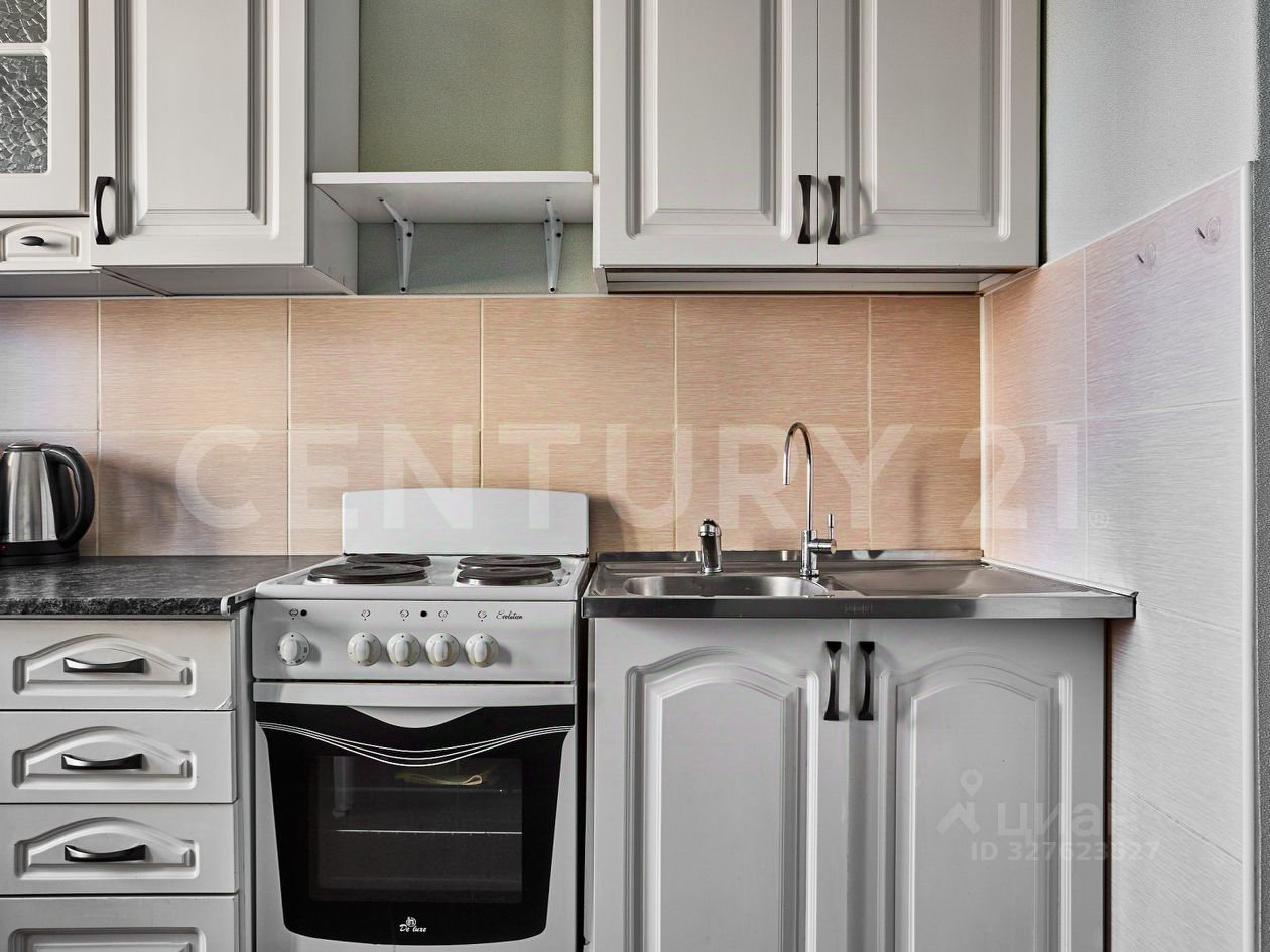 Продажа 1-комн квартиры на вторичном рынке проспект Ветеранов, 118К1