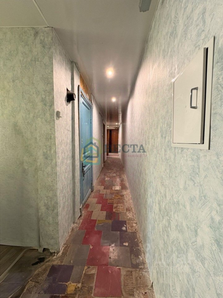 Продажа 3-комн квартиры на вторичном рынке Курляндская улица, 20