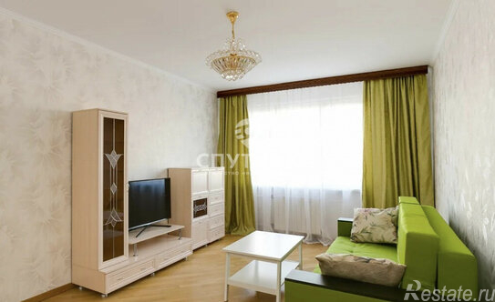 Продажа 3-комн квартиры на вторичном рынке Осенняя улица,  д. 18