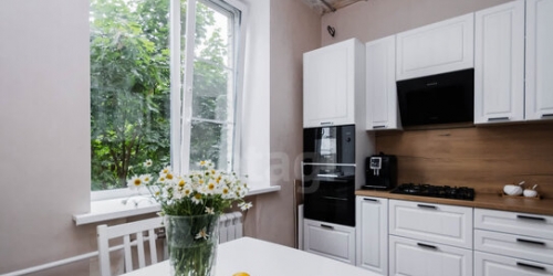 3-комн квартира Энгельса пр-кт,  д. 46