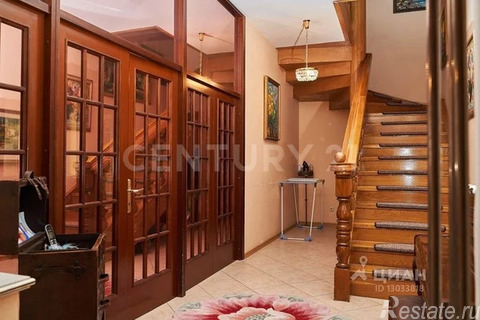 Продажа 5-комн квартиры на вторичном рынке ул. Маленковская,  д. 3