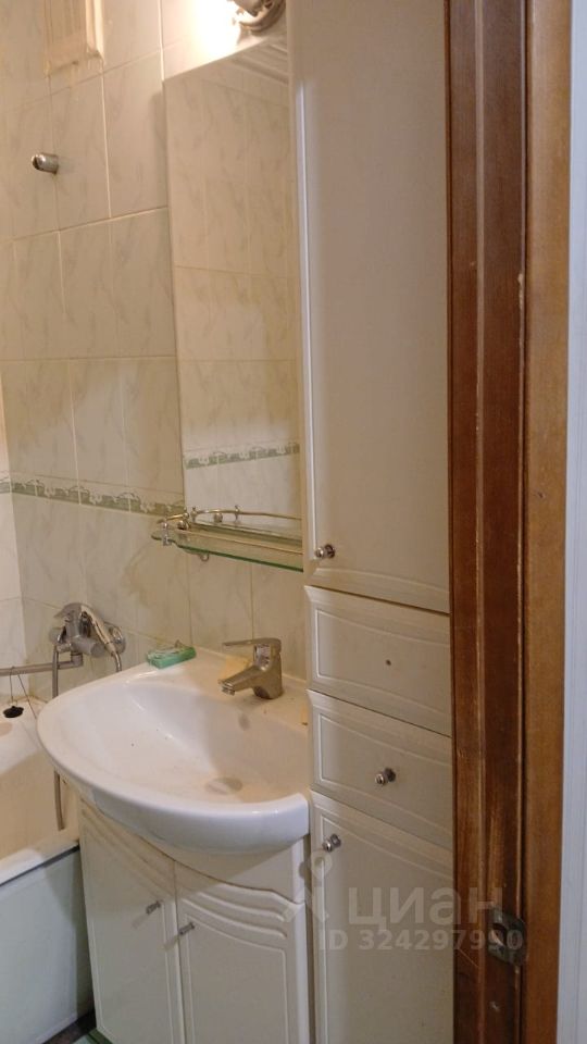 Продажа 1-комн квартиры на вторичном рынке Магнитогорская улица,  д. 5