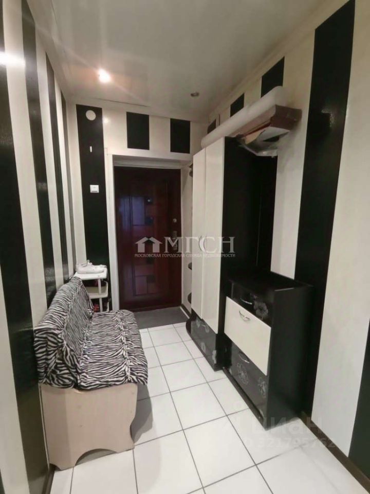 Продажа 2-комн квартиры на вторичном рынке улица Трофимова, 29