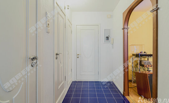 Продажа 1-комн квартиры на вторичном рынке Луначарского пр-кт,  д. 27,  к. 1