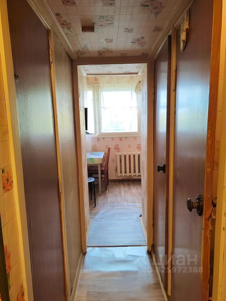 Продажа 1-комн квартиры на вторичном рынке Кингисепп, улица Жукова, 12а
