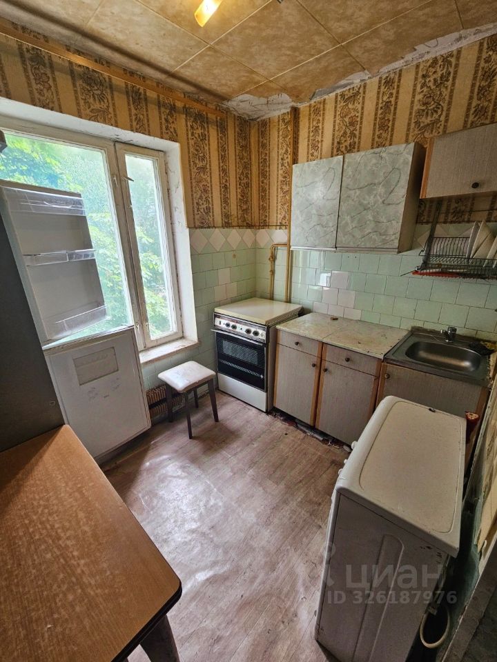 Продажа комнаты Чертановская улица, 3к3