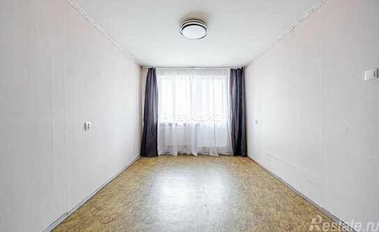 Продажа 2-комн квартиры на вторичном рынке Будапештская улица,  д. 98 к3