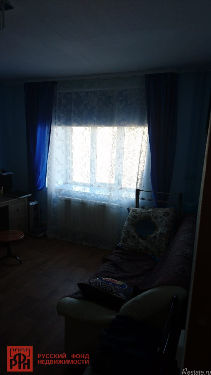 Продажа 1-комн квартиры на вторичном рынке Стрельна г., Львовская ул. ,  д. 27,  к. 2