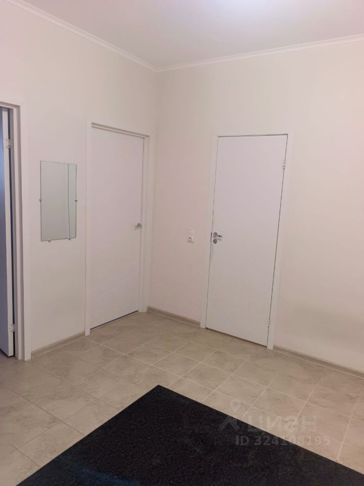 Аренда 3-комн квартиры на вторичном рынке Зенино ЖК Самолет мкр, Люберцы, улица Камова,  д. 5к1