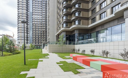 Продажа 3-комн квартиры на вторичном рынке улица Василия Ланового,  д. 5