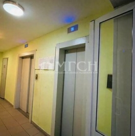 Продажа 2-комн квартиры на вторичном рынке Свободы ул,  д. 71