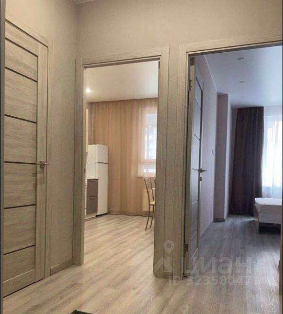 Аренда 1-комн квартиры на вторичном рынке проспект Куприна, 32к1